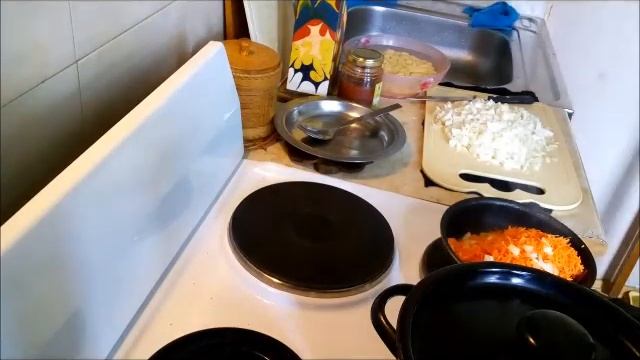 ВКУСНО И ПОЛЕЗНО - Суп с белокочанной капустой, попросту-щи смотреть онлайн