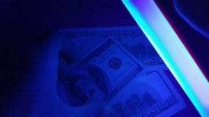 100 $ 2003 2006 долларов фальшивые деньги как отличить проверить что должно быть при себе