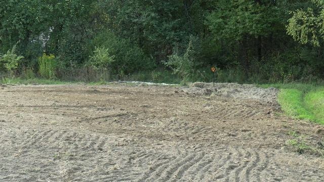 Что крепче берёза или мотоблок. Очистка огорода от сорняков. КБ-00.000. МТЗ с Weima WM188F 13л/с. смотреть онлайн