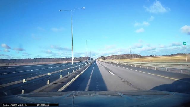 Упавший лёд на М11 разбил лобовое стекло смотреть онлайн