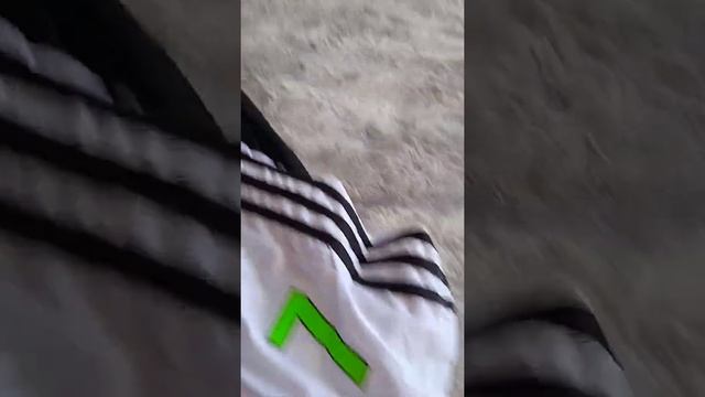 показываю свою футбольную форму смотреть онлайн