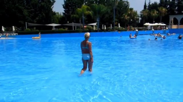 АКВАПАРК В ЛИМАССОЛЕ