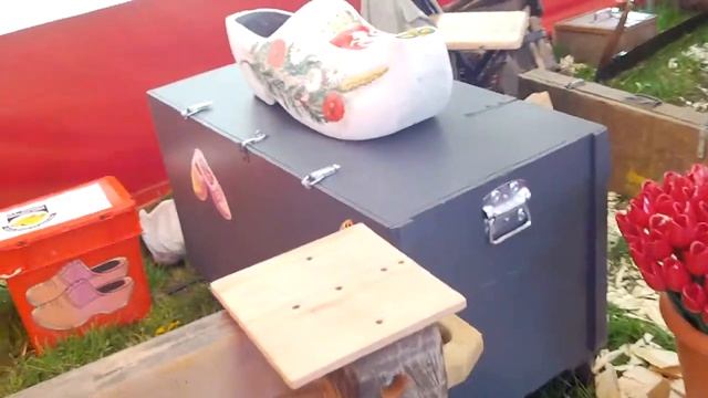 klompen/ деревянные башмаки смотреть онлайн