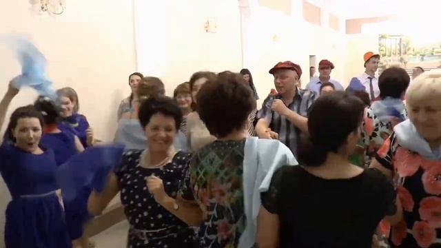 Вот это дааааааа, вот это разгул.Эх,гуляночка! смотреть онлайн