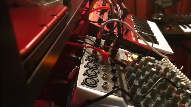 Energon Cubes (Korg Monologue Roland FA) смотреть онлайн