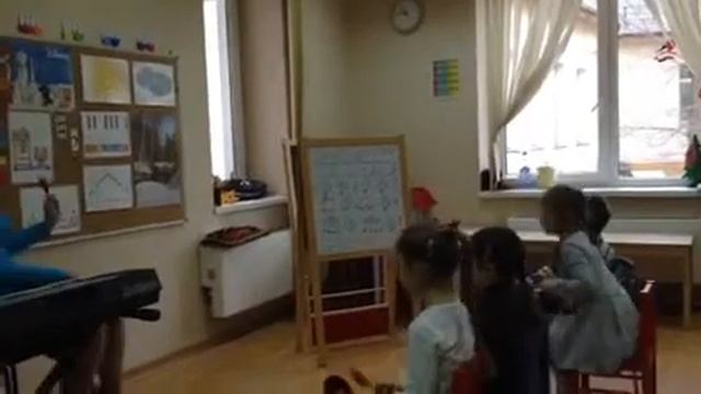 Урок музыки в саду. Ч. 2. Агашка. Март 2014 смотреть онлайн