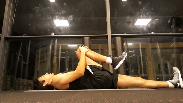 Bel yırtığı və ağrıları olanlar üçün idman hərəkətləri смотреть онлайн