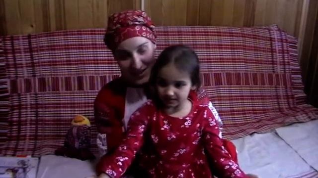 Сказка на коленочках у мамы. «Колобок» (начало) смотреть онлайн