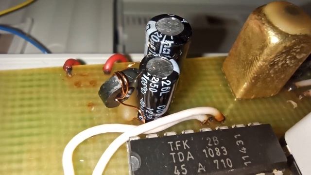 "Нейва РП-215" - наш ответ Западу! Российский радиоприёмник, который ловит почти всё на ДВ! смотреть онлайн