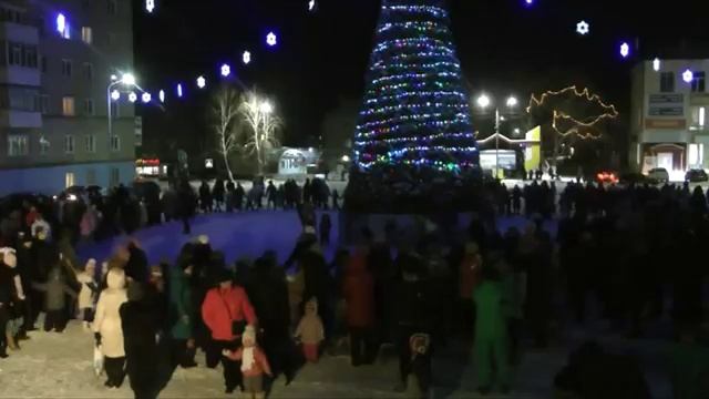 Открытие елки 17 декабря 2015.mp4 смотреть онлайн