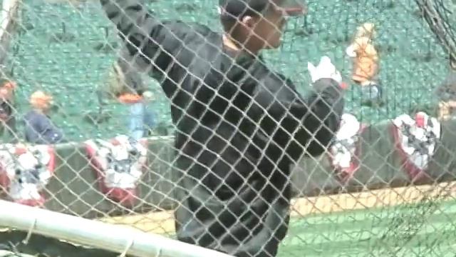 Amber asks Justin Smoak and Matt Wieters about being teammates in high school смотреть онлайн