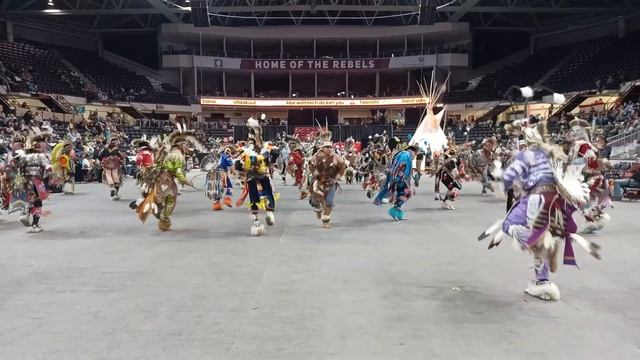 Men's Chicken special At Red Deer powwow 2022 song 1 смотреть онлайн