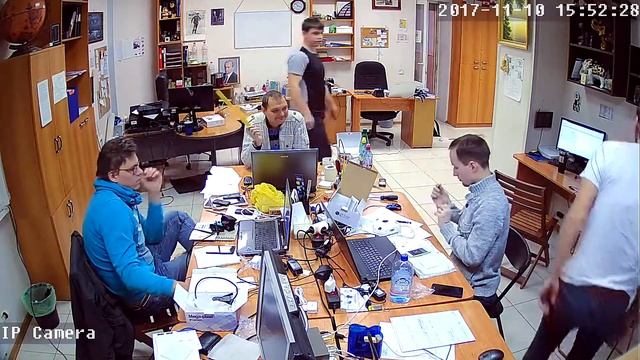 Фрагмент записи видео с камеры Link D77W-8G