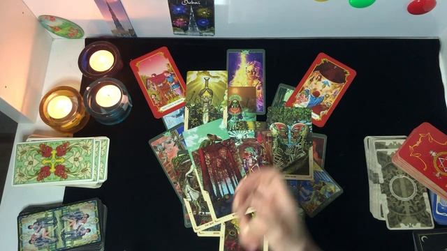 РЫБЫ ♓️. Любовь Отношения таро прогноз на март 2022 год . Рыбы ♓️ любовь таро смотреть онлайн