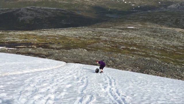 Snø ved Gråtinden sommeren 2015 смотреть онлайн