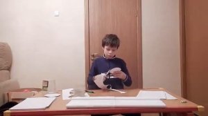 Как сделать миниган из бумаги (1/2)