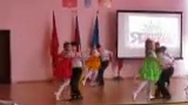 "Эй, лежебоки, а ну-ка вставайте!!!" смотреть онлайн