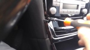 Форд Мондео 4. Замена лампочки прикуривателя