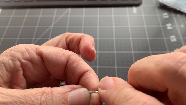 Flosstube #26. Threading your needle смотреть онлайн