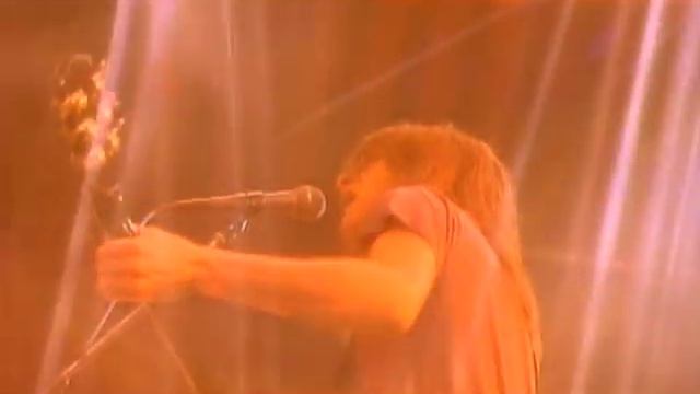 AC/DC - Highway To Hell (Official Video – AC/DC Live)