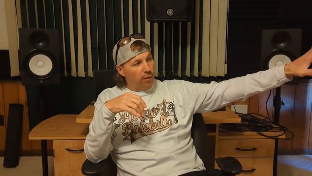 Column Arrays (Talk Only) - The Ones I've Had & Why I Don't Now. Bose, Turbosound, Yamaha, RCF & E смотреть онлайн