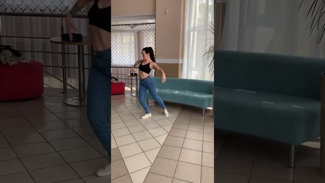 Татьяна Соловьева. Пластика резюме. Сибирский фестиваль кизомбы май, 2022 смотреть онлайн