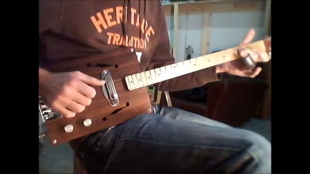 Rosewood Special 4 Cigar Box Guitar смотреть онлайн