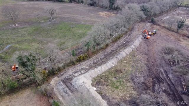 Fh130 and ex135 Fiat hitachi working Borris Carlow смотреть онлайн