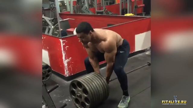 Ларри Уилс (Larry Wheels)  - история молодого таланта в пауэрлифтинге