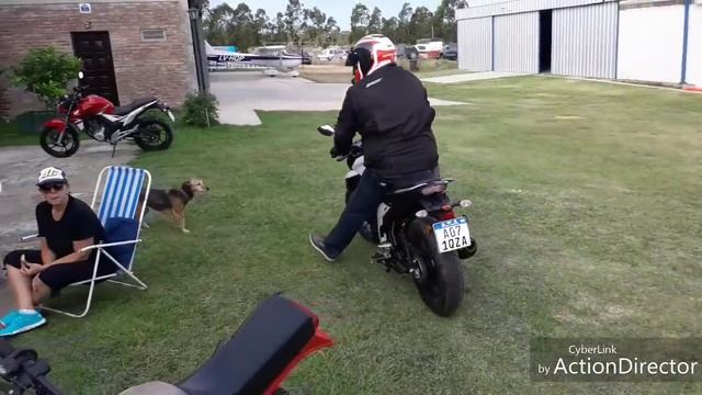 Yamaha Fz25 vs honda Twister смотреть онлайн