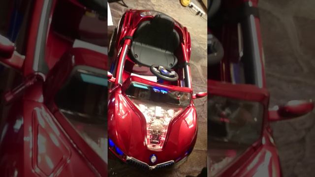 Детский электромобиль BMW E111KX-VIPДетский электромобиль BMW E111KX-VIP смотреть онлайн