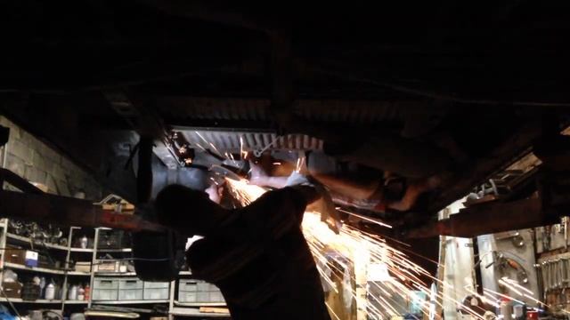 Торсионы Transporter T4 смотреть онлайн