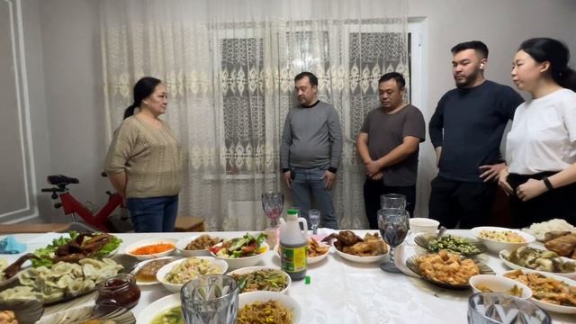 Китайский Новый год 2023 -коту маме смотреть онлайн