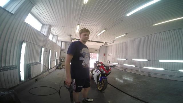 [До отсечки] Как помыть мотоцикл Honda cbr 1000rr смотреть онлайн
