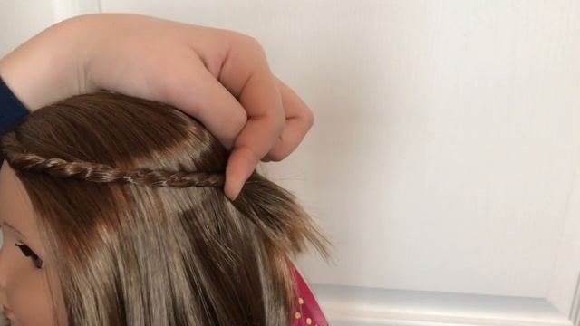 5 Hairstyles For Dolls With Short Hair {2G6D}