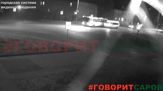 Перекресток ул Зернова ул Садовая, Саров, 15 октября 2018 смотреть онлайн