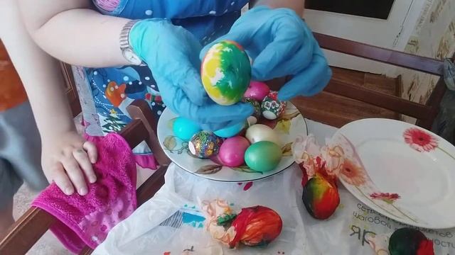 2/Пасха. Красим яйца. Как провести с пользой выходной день! смотреть онлайн