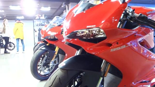 Экспресс отзыв-обзор-тест на Ducati Panigale 959. Owner's review of the new Panigale (by Sony RX100 смотреть онлайн