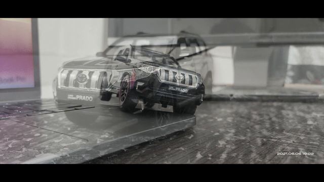 Car Models 1:32 Toyota Prado Die Cast Metal Toy Pull Back Car смотреть онлайн