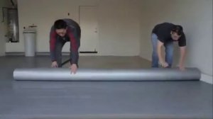 Резиновое рулонное покрытие в гараже и автосервисе RTI Today