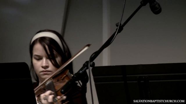 «Иду я к Страдальцу...» — Василий Рыжиченко и скрипичная группа. смотреть онлайн