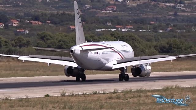 Close-up! Sukhoi Superjet SSJ-100 Landing - Split Airport LDSP/SPU смотреть онлайн