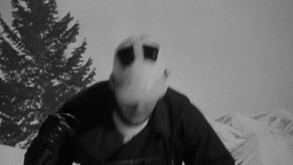 Sun Valley Serenade 1941 with original stereo movie sound (5K)