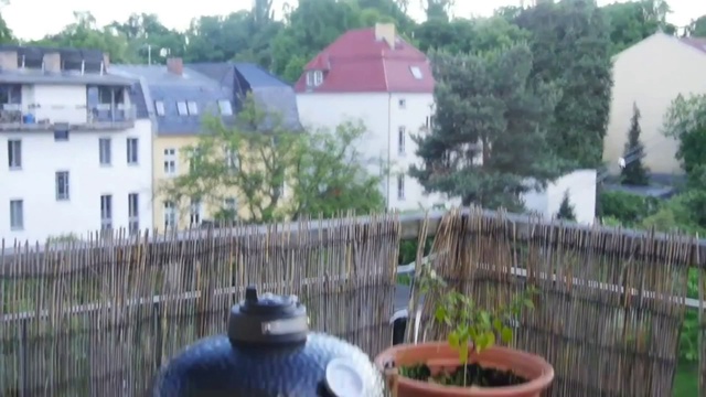 Готовим мясные шарики с беконом на керамическом гриле Monolith Grill Junior S