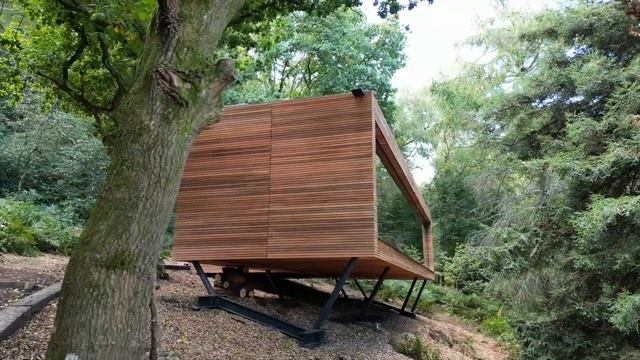 Looking Glass Lodge – An Escape To Nature смотреть онлайн
