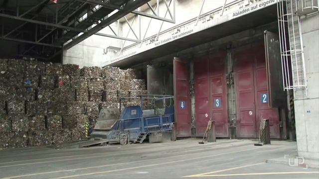 Суртування і переробка сміття Урбаніст Норберт Нойхауз, м Трір 1 смотреть онлайн