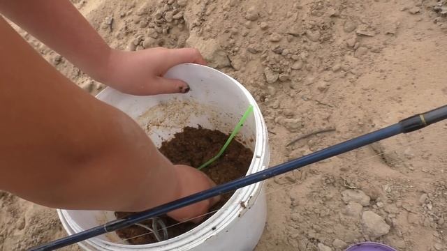 РЫБАЛКА ОКА! Ловим на ФИДЕР! Лещ, плотва... смотреть онлайн