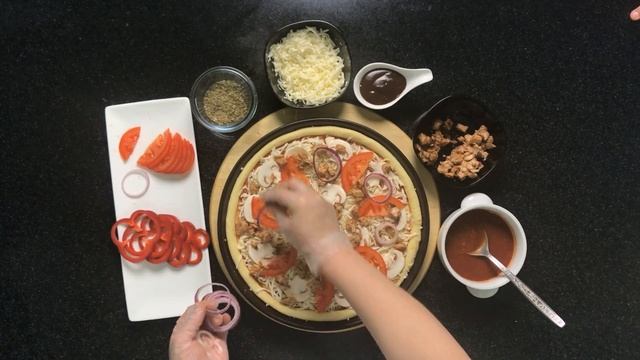 Пицца Барбекю. Милано Пицца. Как готовить пиццу. смотреть онлайн