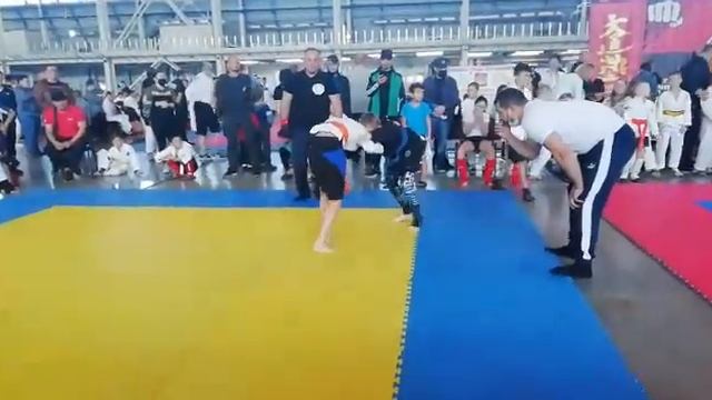 Победа болевым 1/2 mix-wresling 10-11 лет Колмаков Савелий 26.09.2020 смотреть онлайн