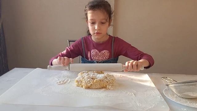 Ариша и вкусные сырники!!)) смотреть онлайн